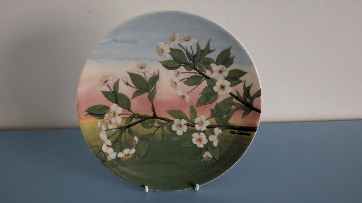 Arabia Kirsikkapuu Seinälautanen (1990-luku, Toivo G. Utriainen)