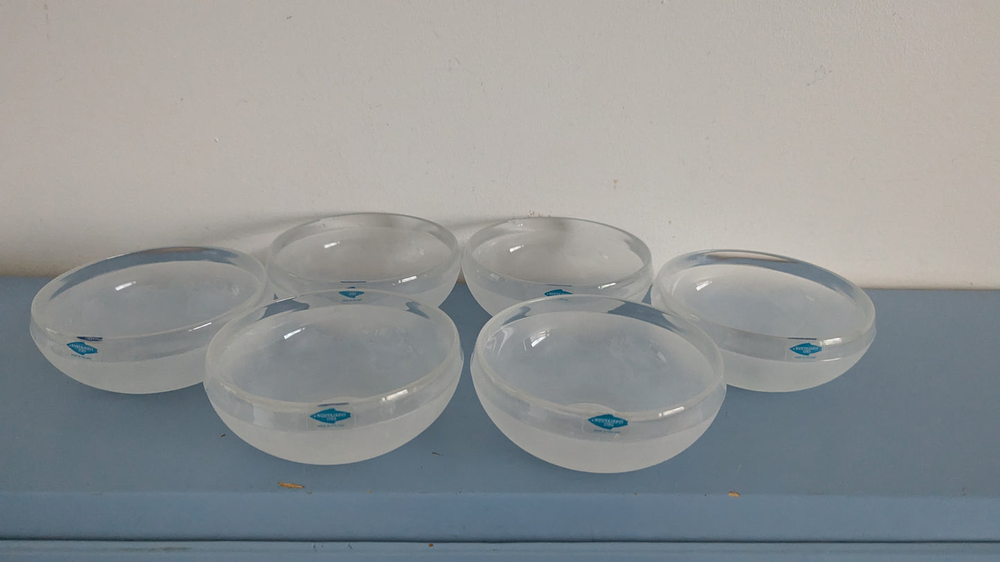 Nuutajärvi Lumikuru Annoskulho / Jälkiruokakulho (6kpl, 1986, Kerttu Nurminen)