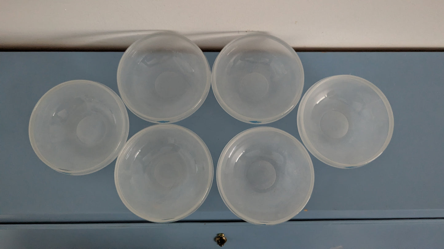 Nuutajärvi Lumikuru Annoskulho / Jälkiruokakulho (6kpl, 1986, Kerttu Nurminen)