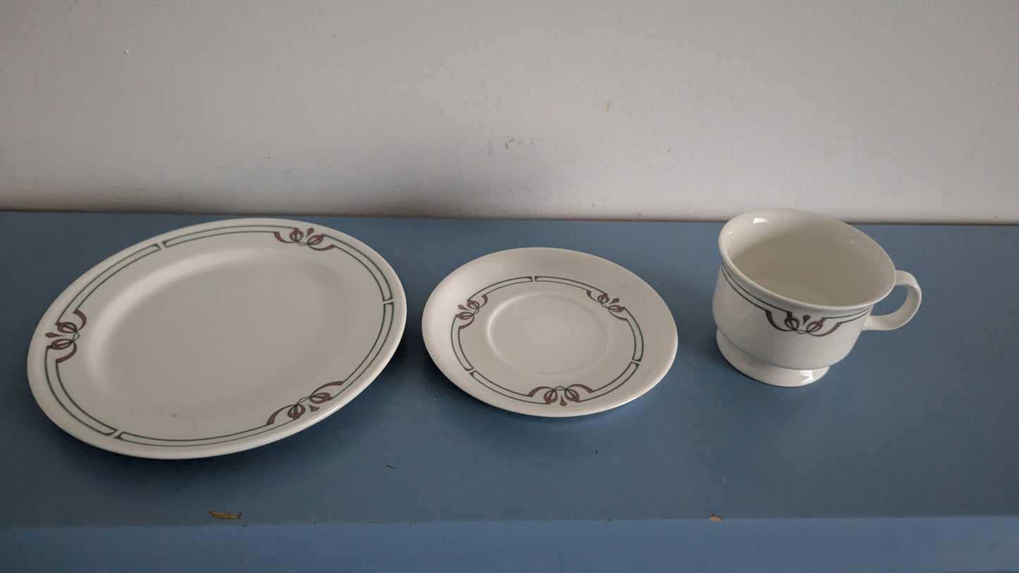 Arabia Capella Kahviastiasto 12-hengelle (36-osaa, 1987, Stockmann 125v)