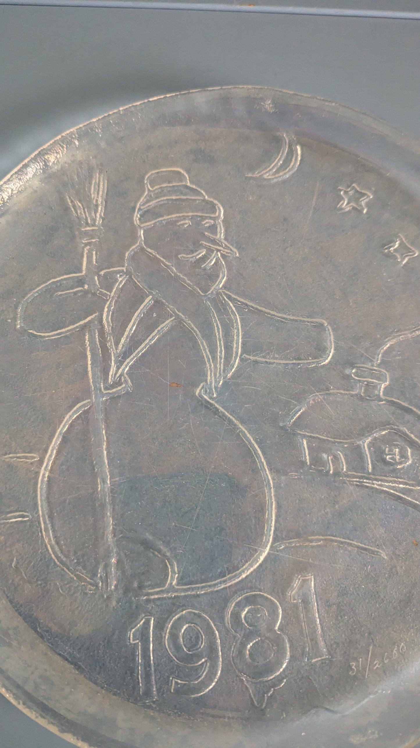 Humppila Lumiukko 1981 Numeroitu 31/2600 Vuosilautanen / Joululautanen