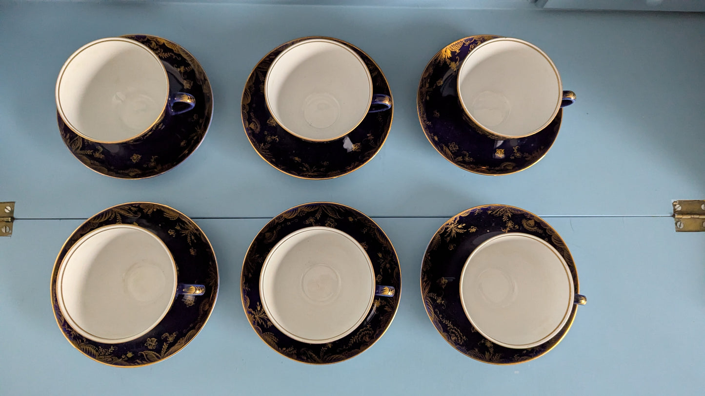 Lomonosov - Kahviastiasto / Teeastiasto Kuudelle Hengelle (12-Osainen)