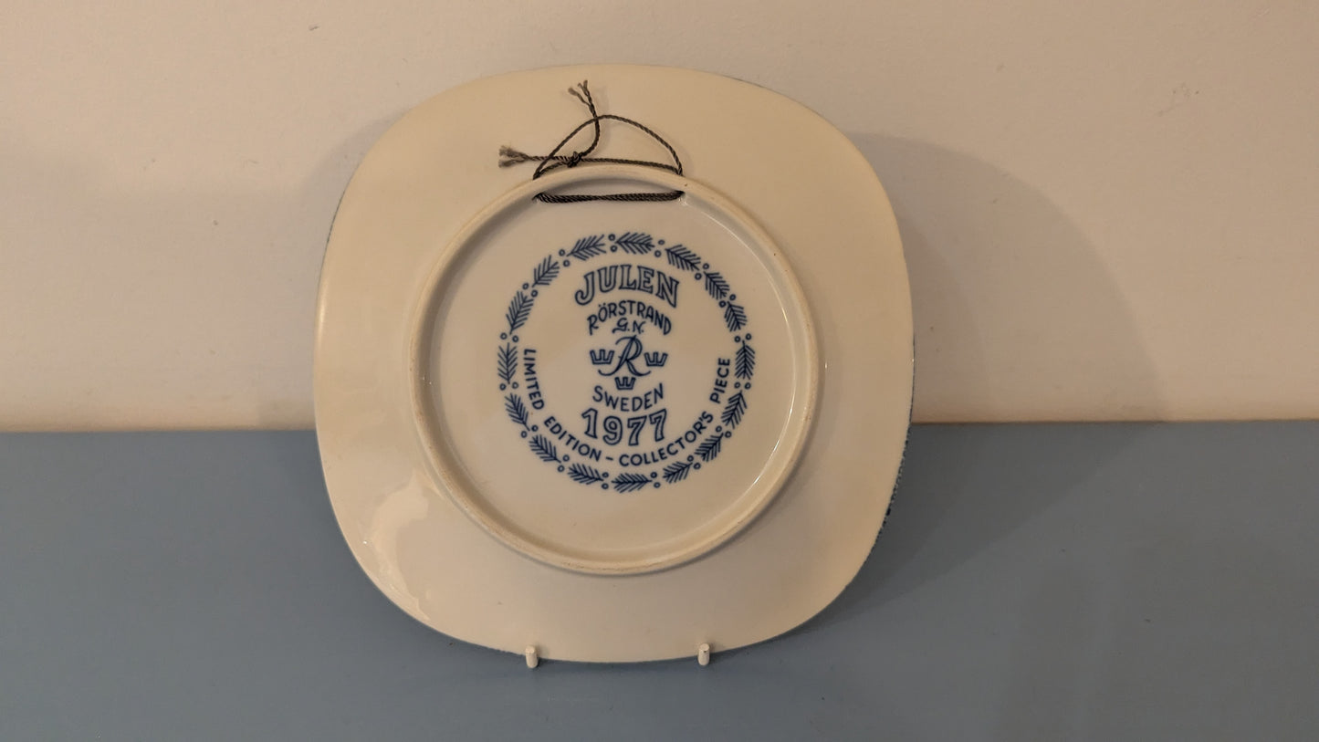 Rörstrand Joululautanen 1977 (Gunnar Nylund)