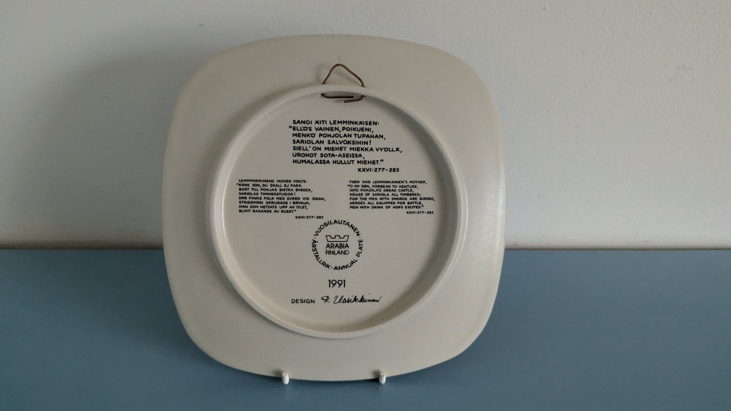 Arabia Kalevala Vuosilautanen 1991 (Raija Uosikkinen)