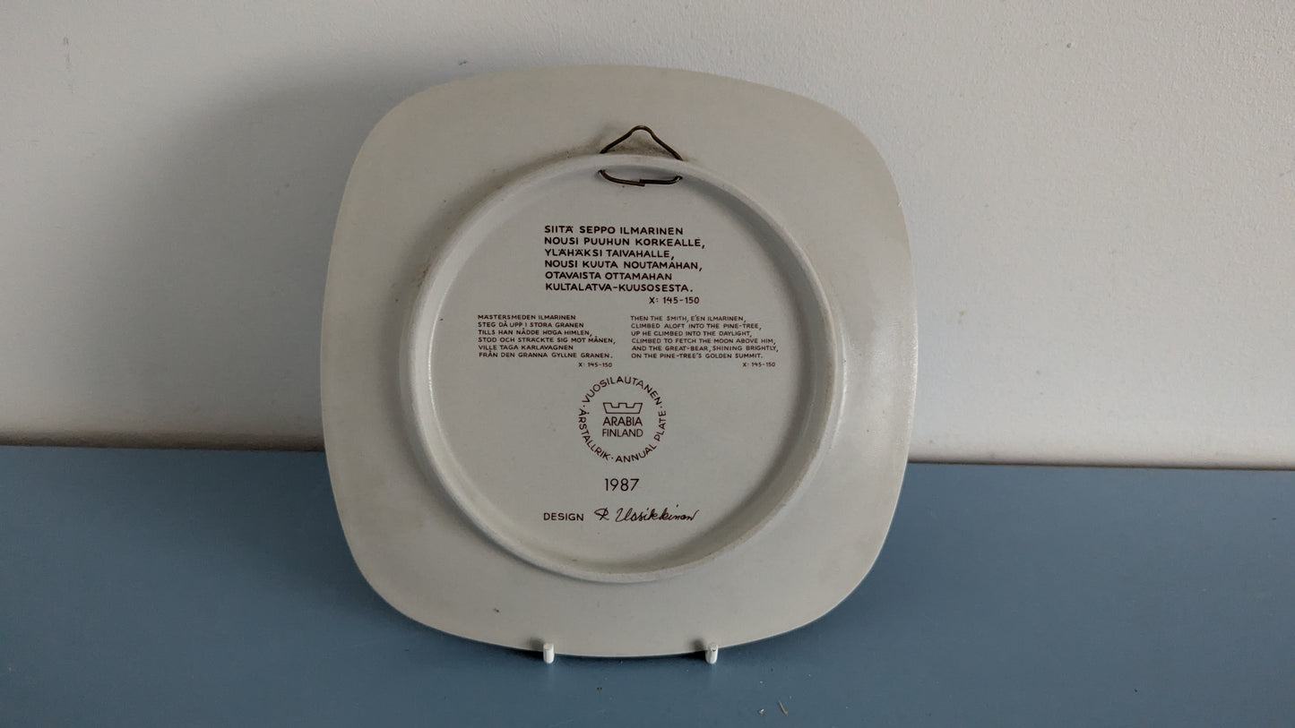 Arabia Kalevala Vuosilautanen 1987 (Raija Uosikkinen)
