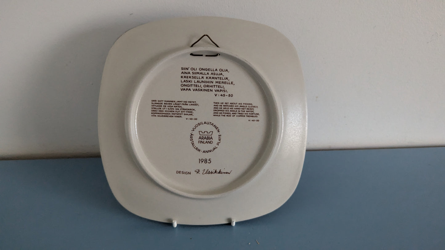 Arabia Kalevala Vuosilautanen 1985 (Raija Uosikkinen)