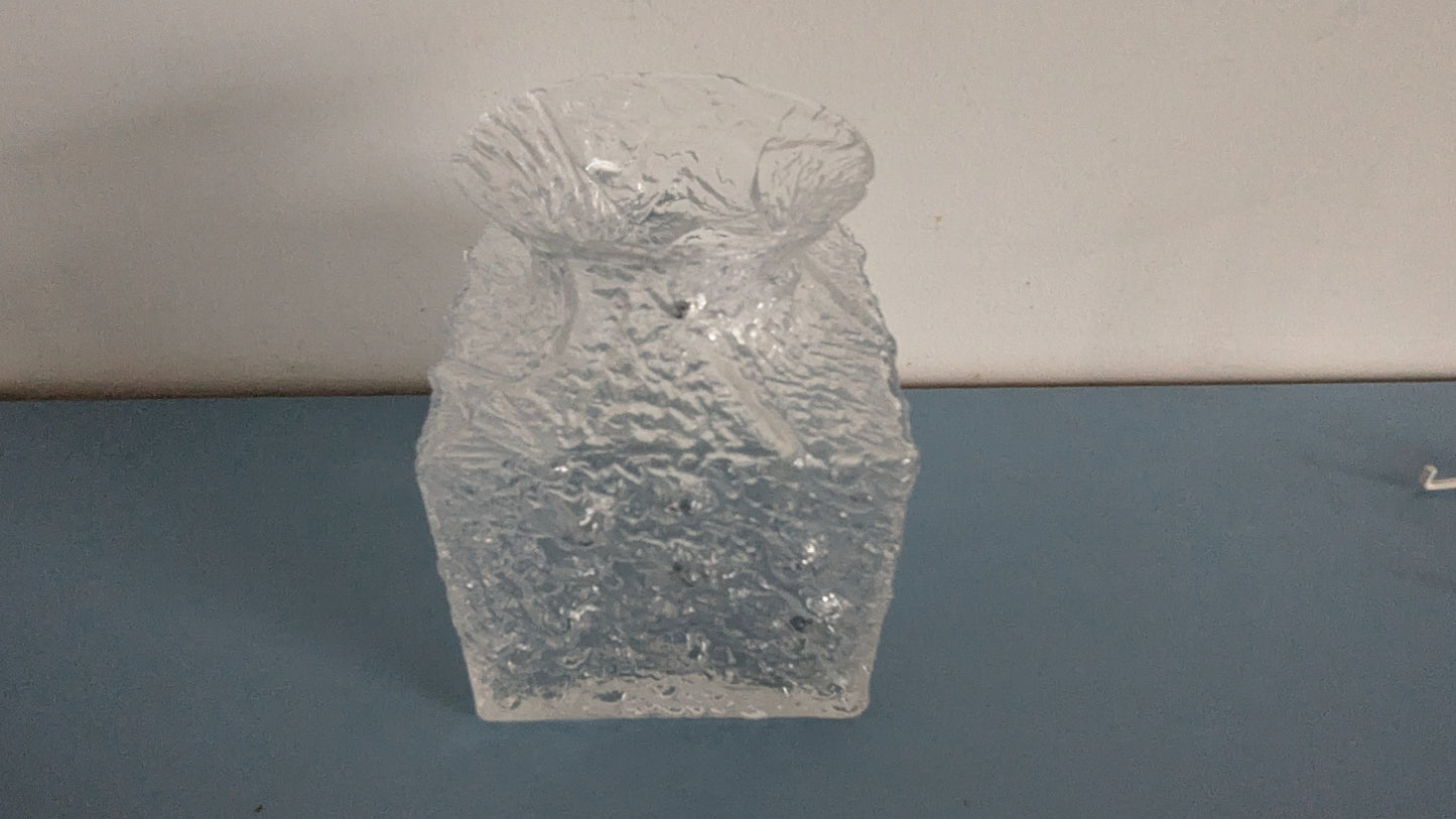 Iittala Crocus Maljakko (1968, Signeerattu, Timo Sarpaneva)