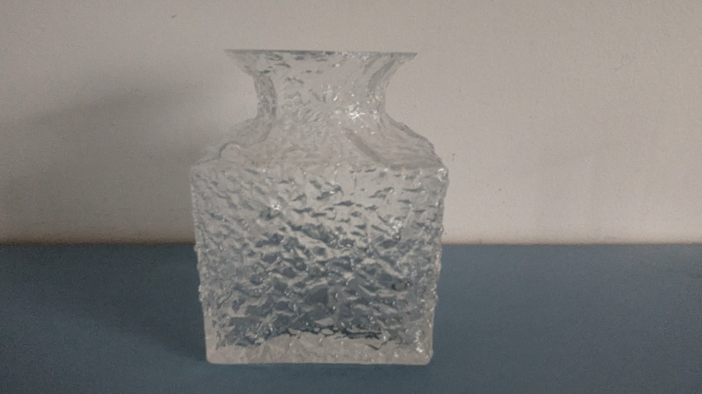 Iittala Crocus Maljakko (1968, Signeerattu, Timo Sarpaneva)