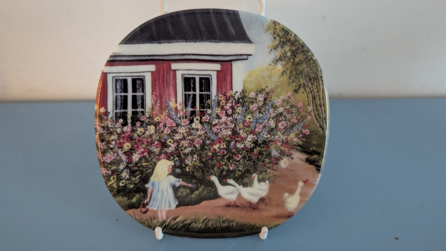 Arabia Kotiseudun Kesä Seinälautanen (Anita Rantanen-Siewers)