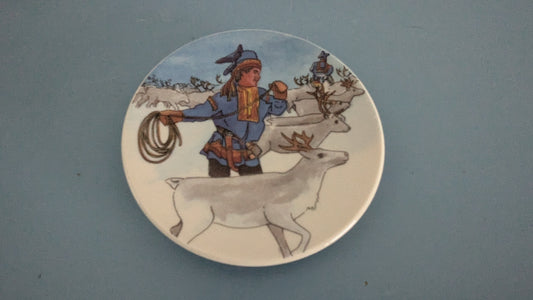 Arabia Talvi Lapissa Seinälautanen (1995, Toivo G. Utriainen)