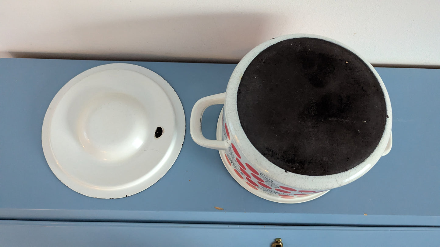 Arabia / Finel - Kirsikka Emalikattila (2.5 Litraa, 1971-1972, Esteri Tomula)