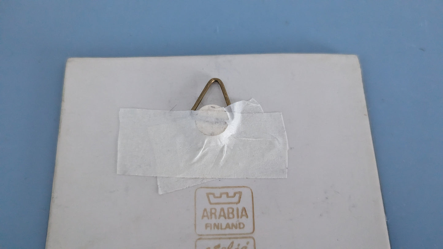 Arabia Maalausteline Seinälaatta (1980, Heljä Liukko-Sundström)