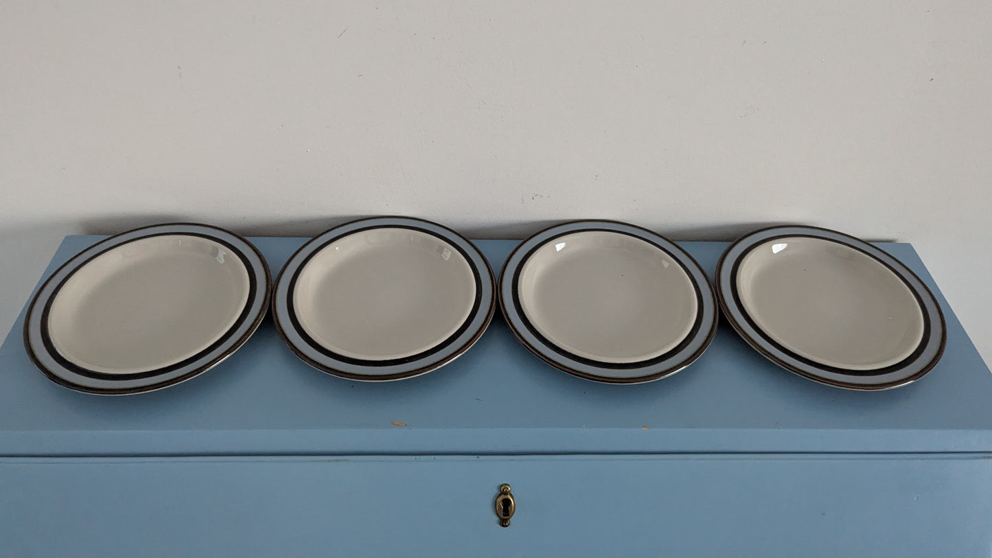 Arabia Suvanto Salaattilautanen (4kpl, 1985-1988, Raija Uosikkinen)