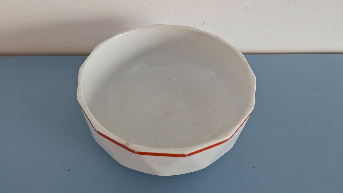 Arabia M-Mallin Punaraita Tarjoilukulho (1936-1941, Gustaf Stark)