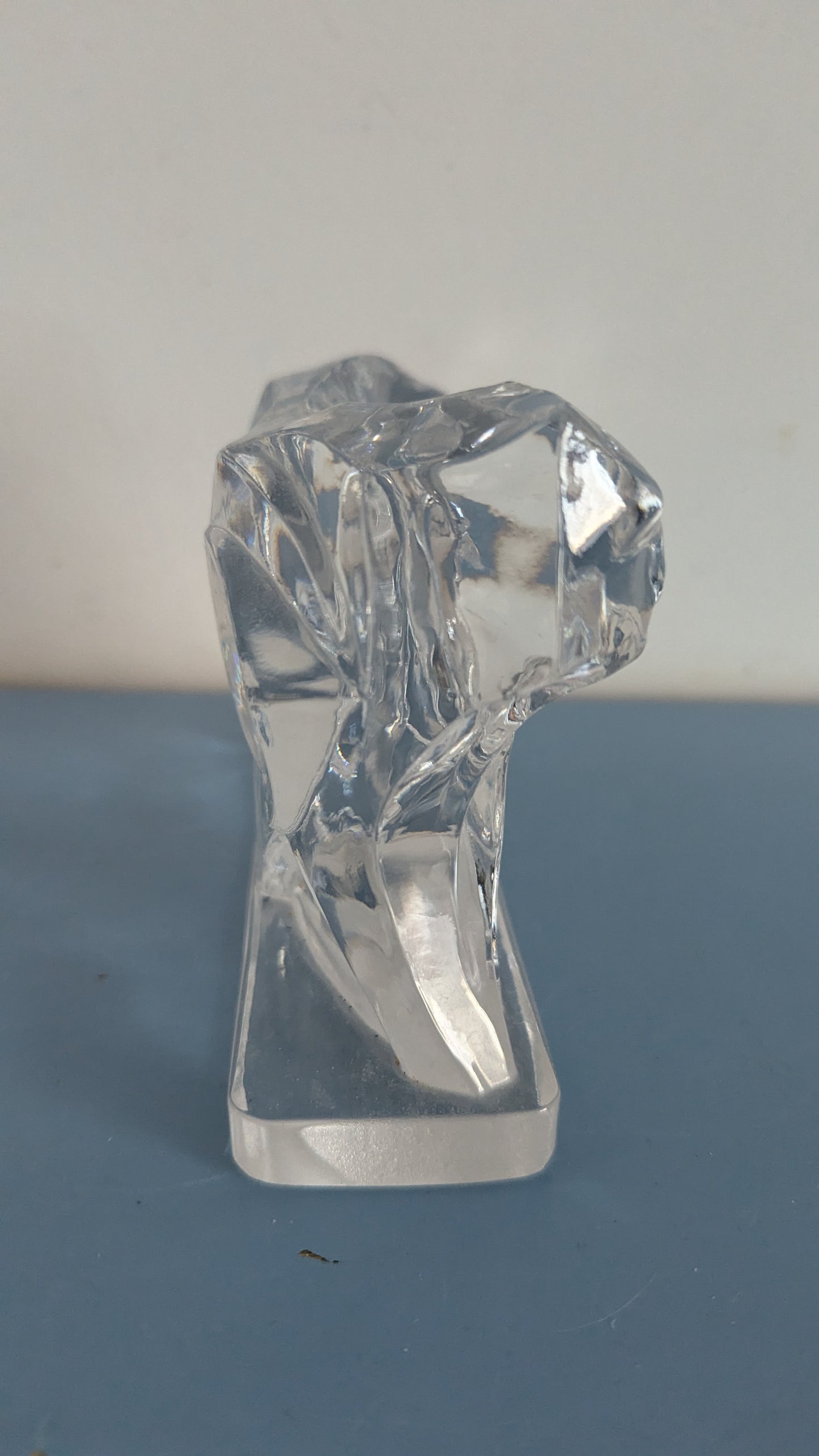 Baccarat - Kubistinen Tiikeri Figuuri (1925, Georges Chevalier)