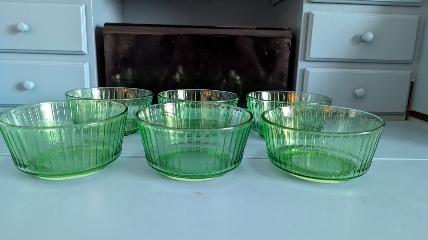 Tarbeklaas - Salat Annoskulho (6kpl, 1968, Mirjam Maasikas)