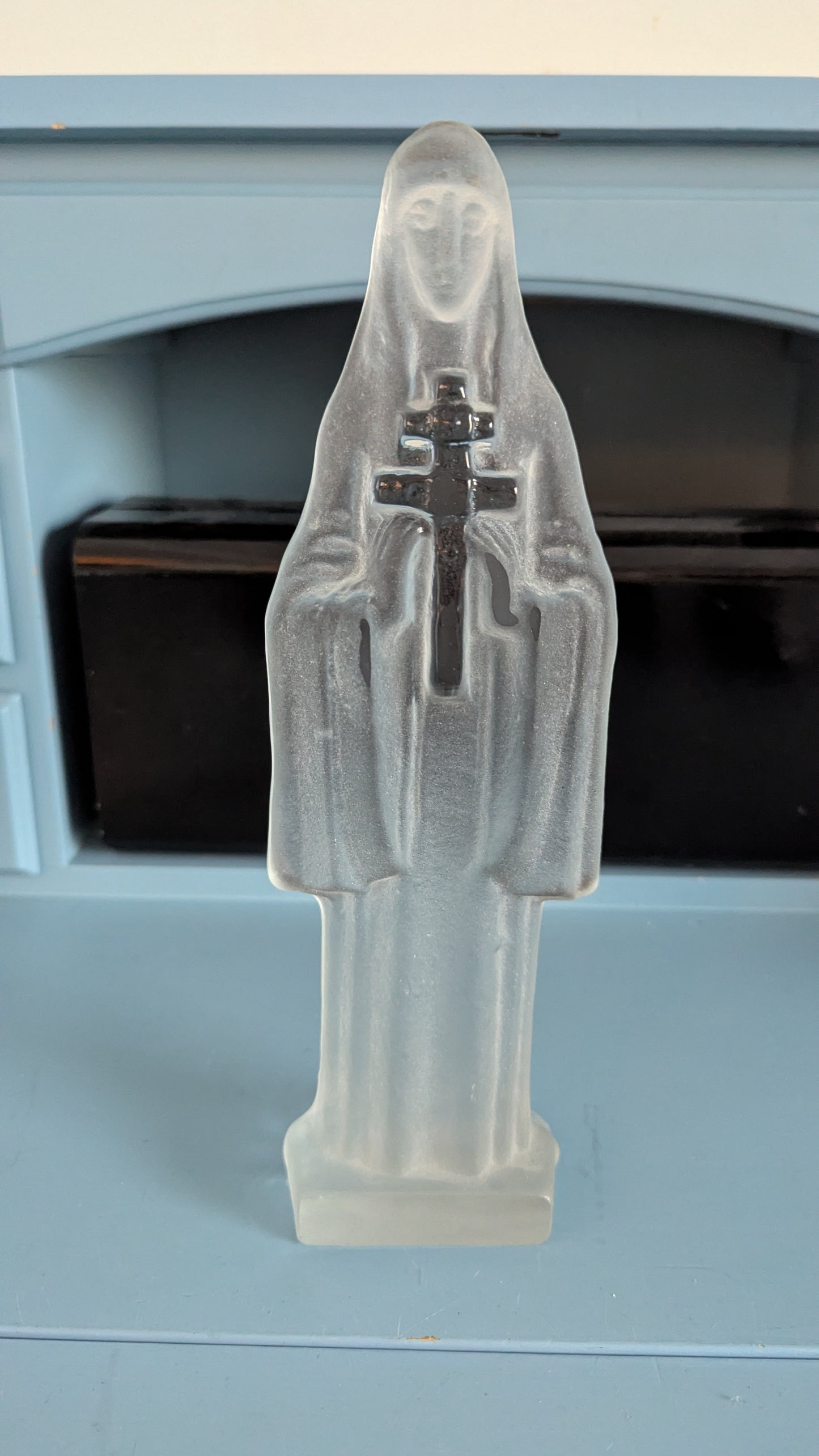 Neman - Pyhä Efrosinja Polotskilainen Figuuri (Vladimir Semenovich Murakhver)