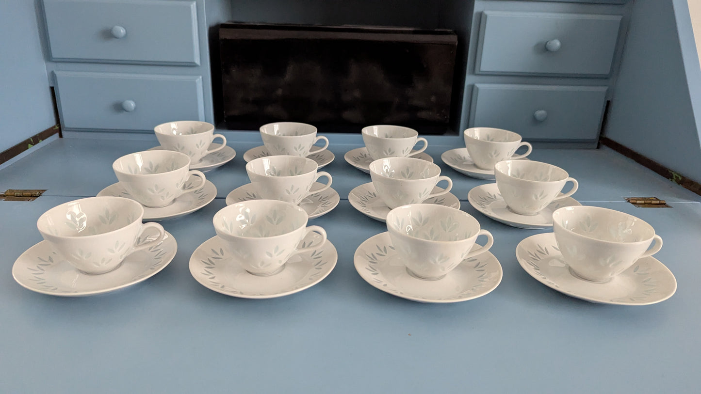 Arabia Lehti Riisiposliini Mokka-astiasto 13-Hengelle (26-osainen)