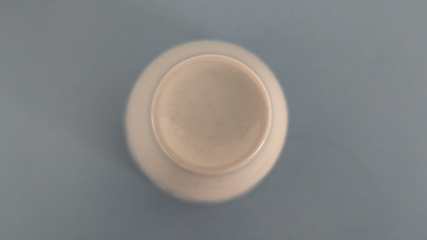 Arabia Oksa Riisiposliini Kuppi (1950-1974, 1987-1993, Friedl Holzer-Kjellberg)