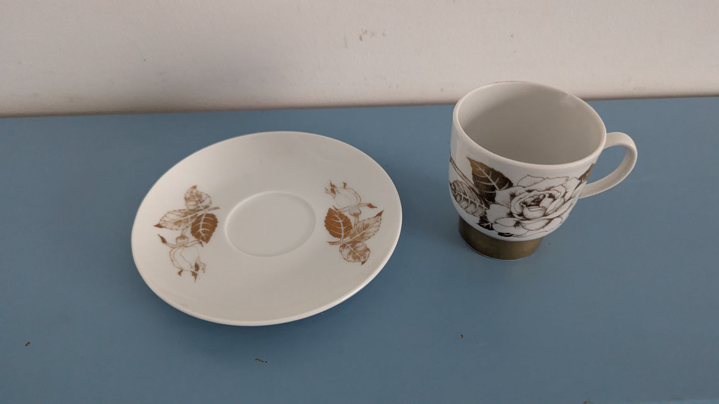 Arabia Kultaruusu Kahviastiasto Seitsemälle Hengelle (14-osaa, 1974-1975)