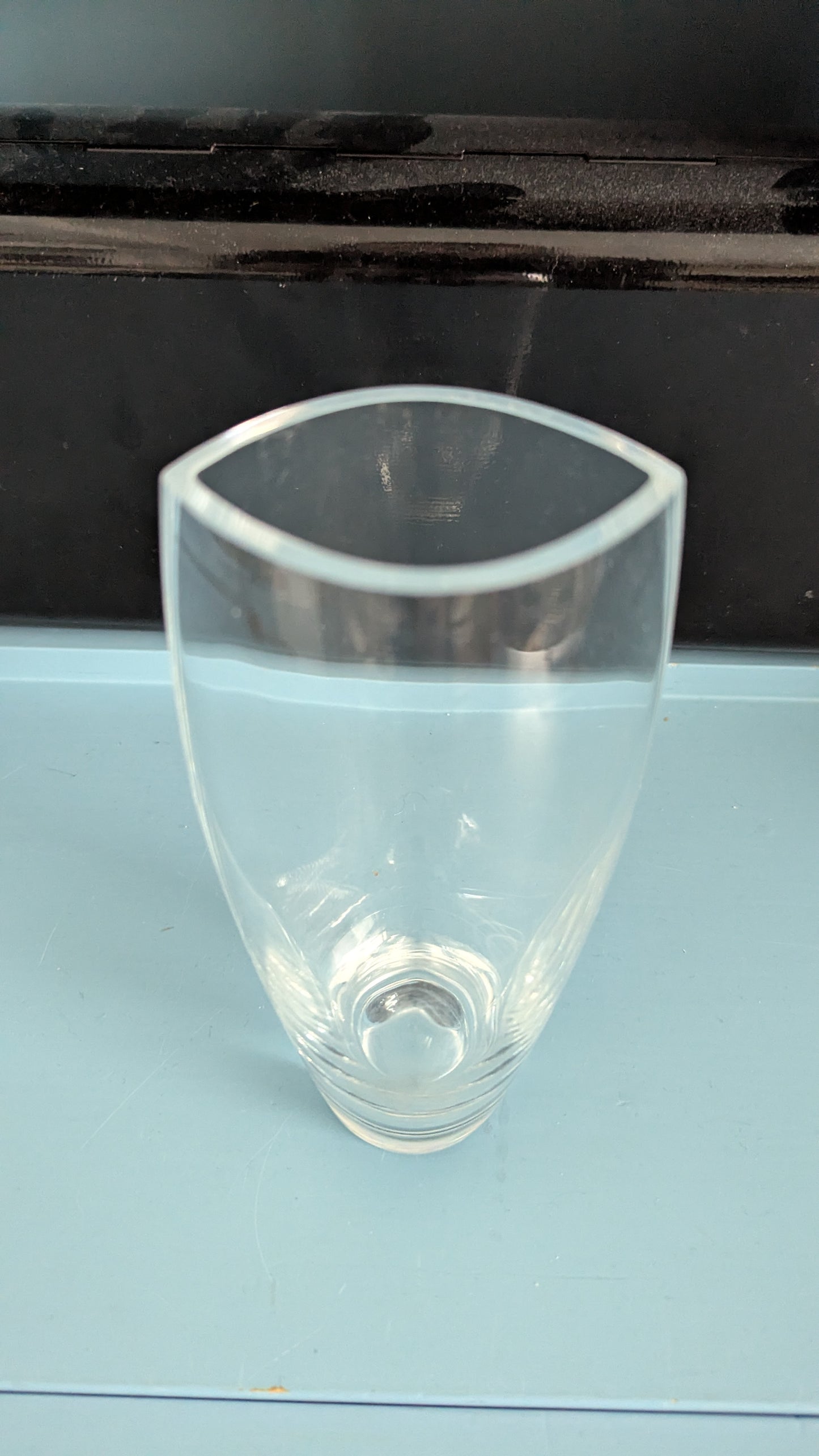 Iittala Leia Maljakko (1998, Tiina Nordström)