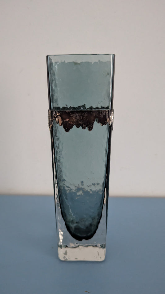 Riihimäen Lasi Maljakko (1970, Hopeapannalla)