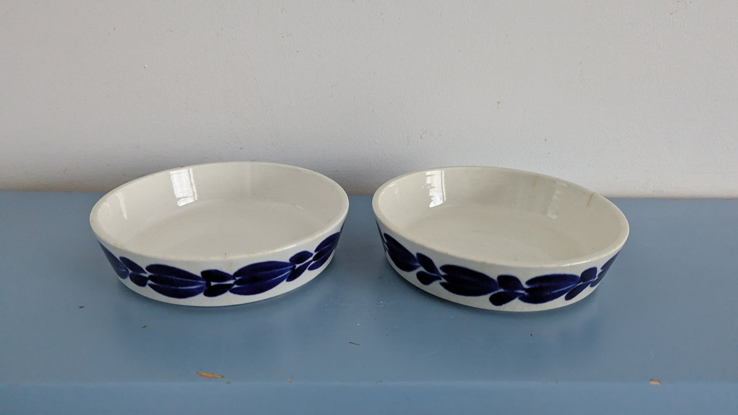 Arabia Bella Kulho / Aluslautanen (2kpl, Signeerattu, Olga Osol)