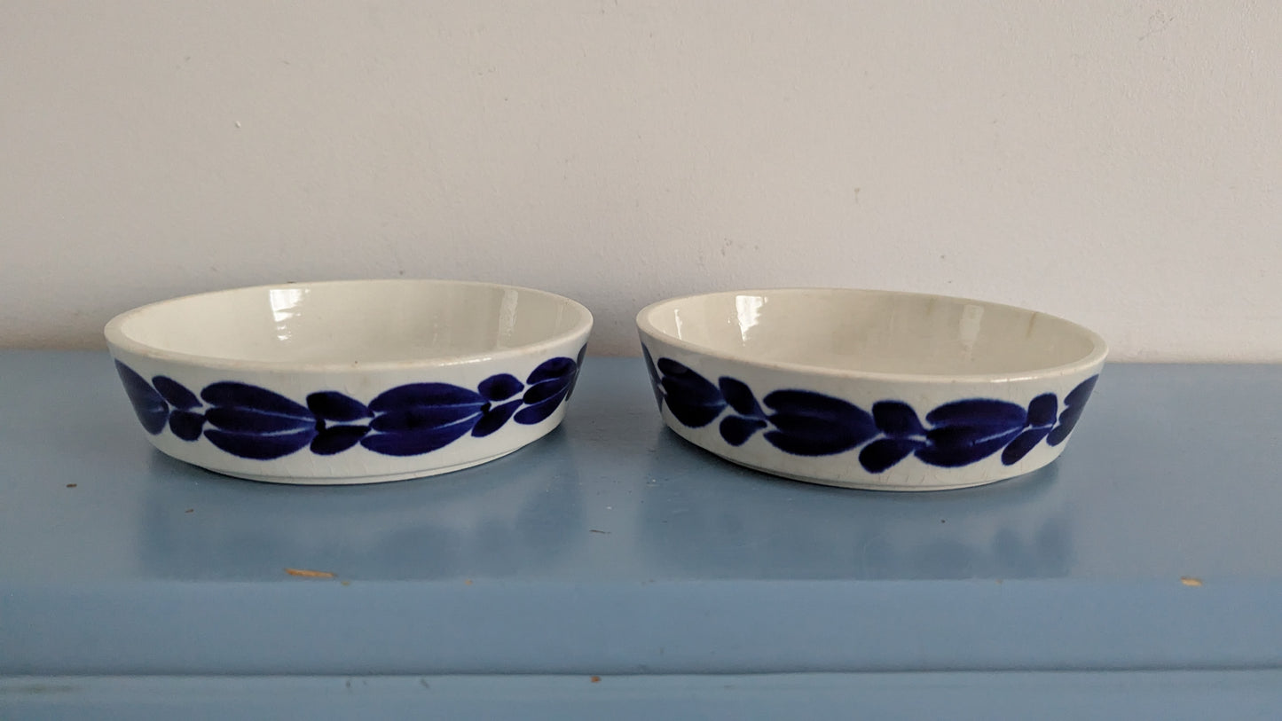 Arabia Bella Kulho / Aluslautanen (2kpl, Signeerattu, Olga Osol)