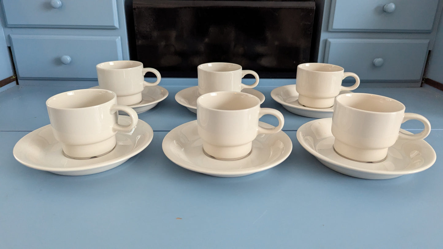 Arabia Inari Kahviastiasto Kuudelle Hengelle (12-osainen, 1978-1992)