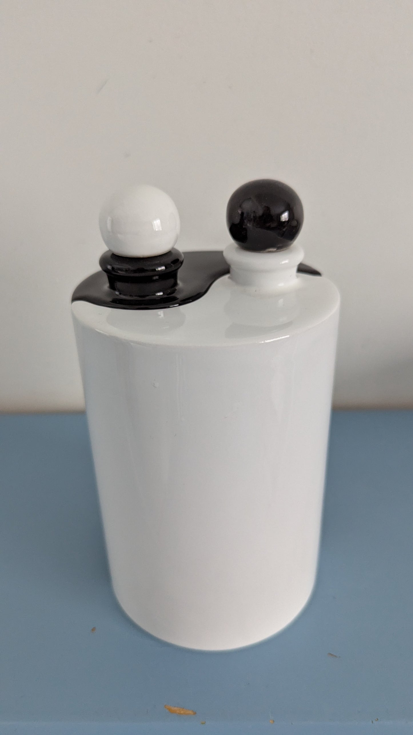 Elpa - Yin & Yang Etikkapullot / Öljypullot