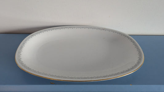 Rörstrand - Soikea Tarjoiluvati / Vati (Halkaisija: 36cm x 24cm)