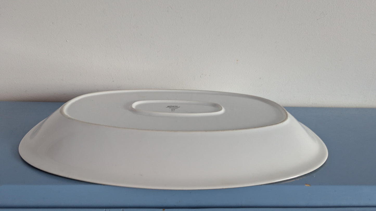 Rörstrand - Soikea Tarjoiluvati / Vati (Halkaisija: 36cm x 24cm)