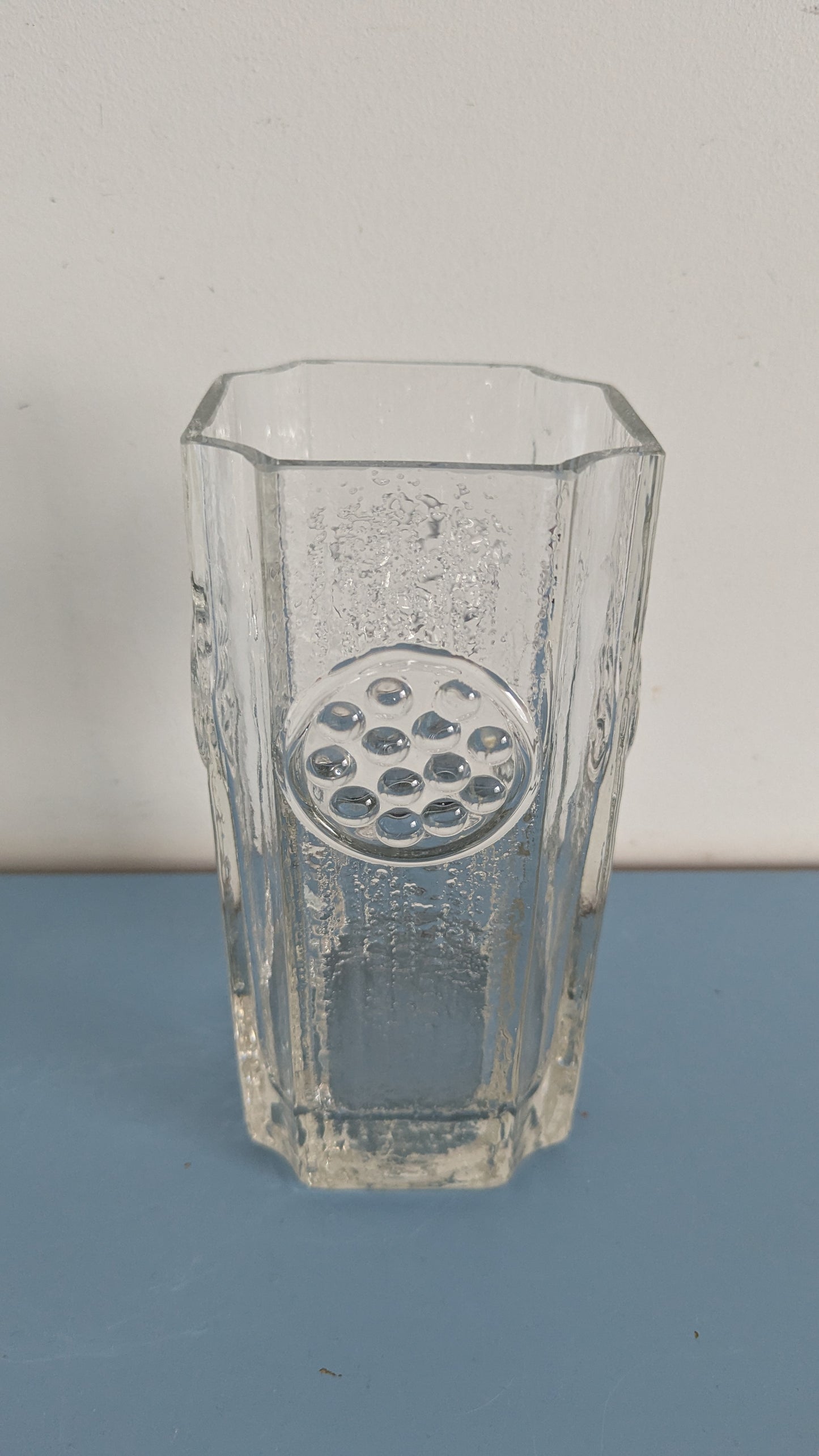 Riihimäen Lasi Rondella Maljakko (1968-1972, Tamara Aladin)