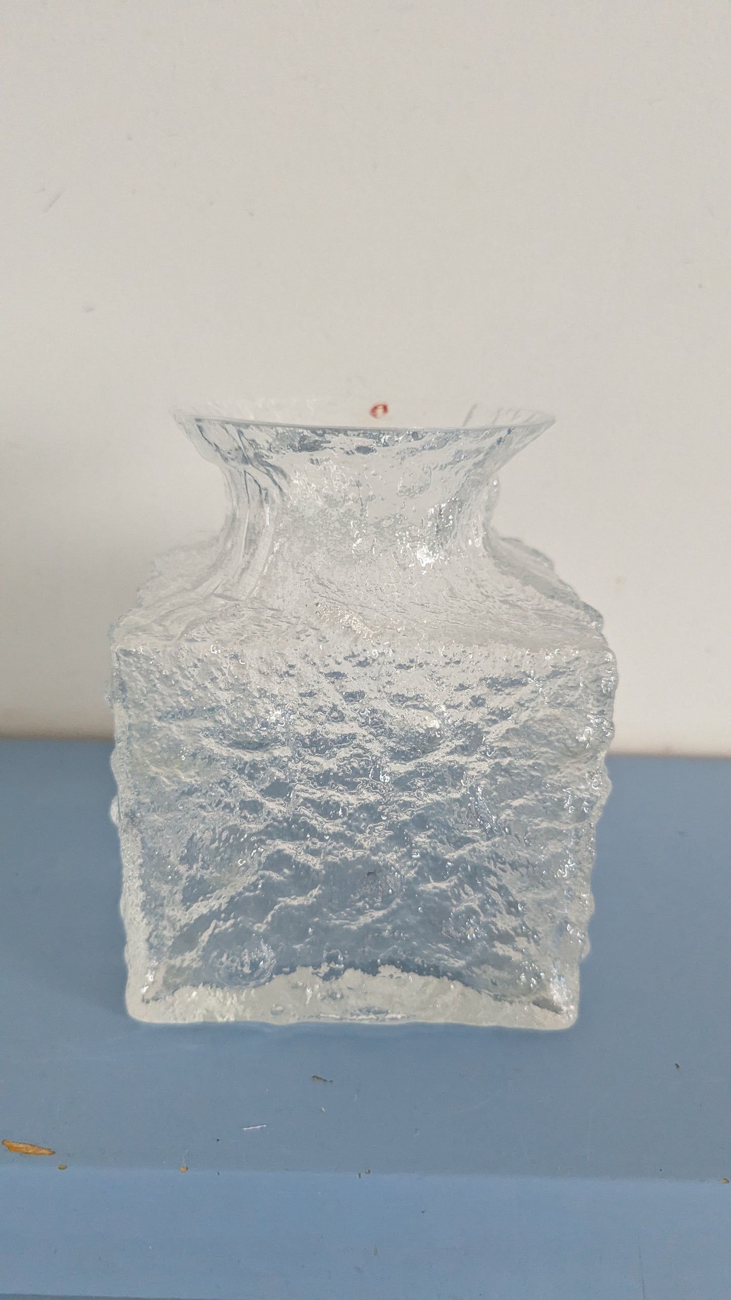 Iittala Crocus Maljakko (1968, Signeerattu, Timo Sarpaneva)