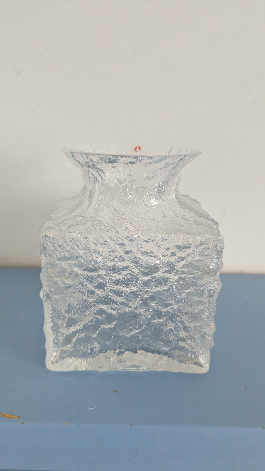 Iittala Crocus Maljakko (1968, Signeerattu, Timo Sarpaneva)