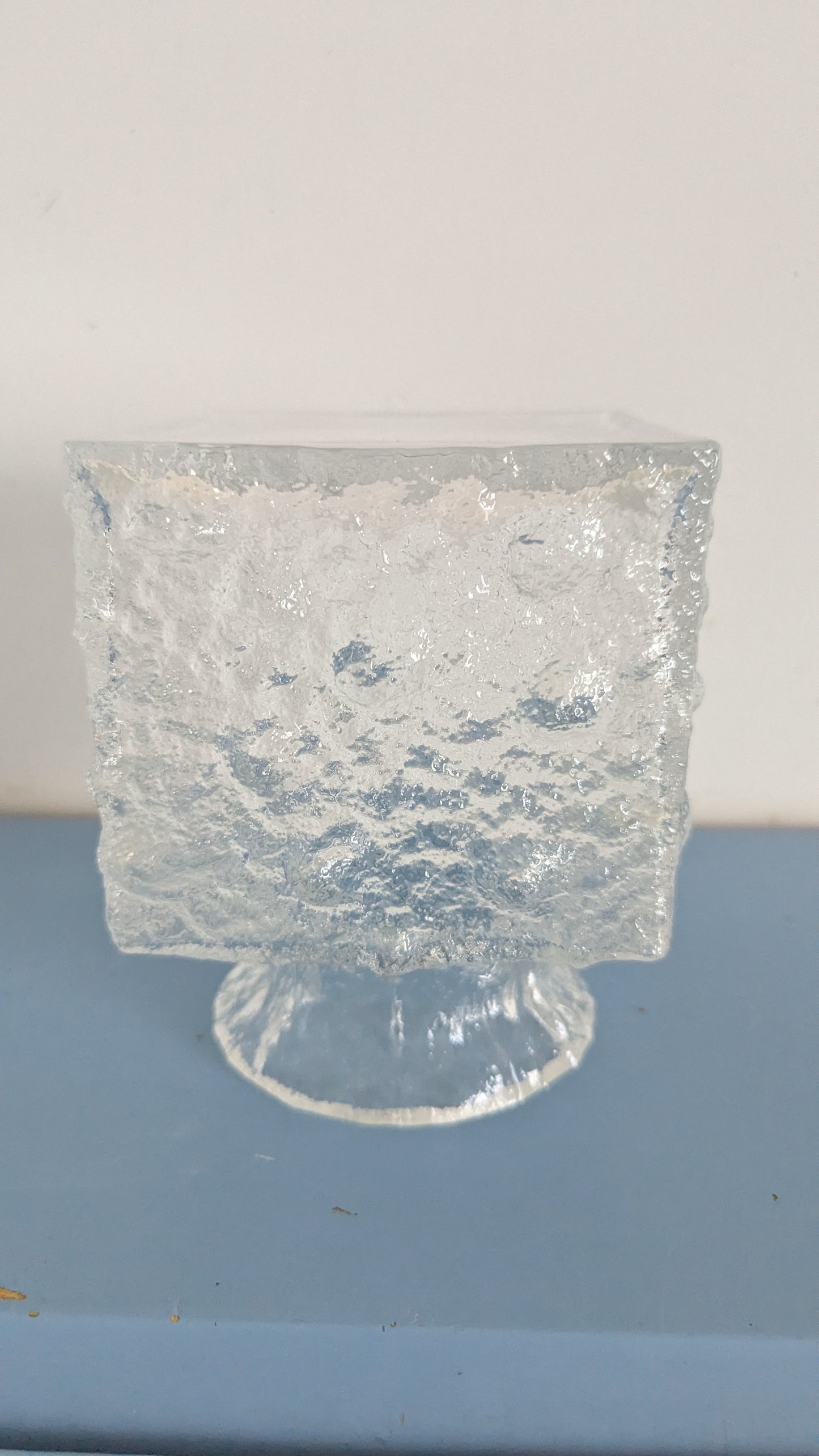 Iittala Crocus Maljakko (1968, Signeerattu, Timo Sarpaneva)