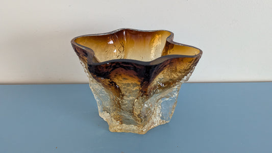 Kumela Liepukka Maljakko (1972-1986, Signeerattu, Kaj Blomqvist)