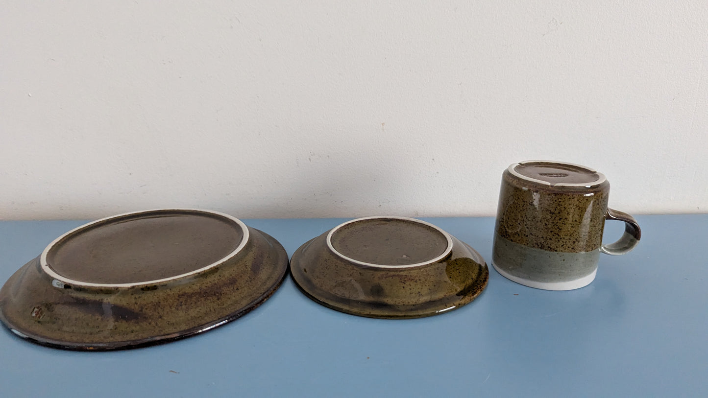 Pentik Kanerva Kahviastiasto 12-Hengelle (36-osainen, 1975, Peter Winquist)