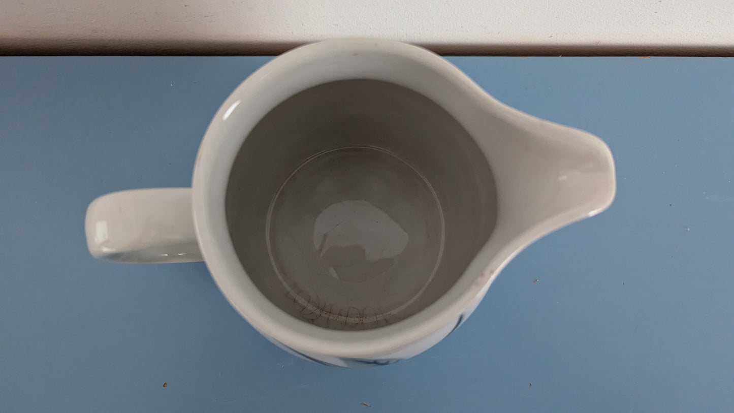 Arabia Oksa Maitokannu / Kannu (1953-1971, Raija Uosikkinen)