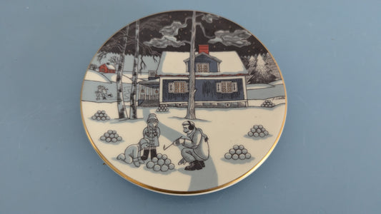 Arabia Joululautanen / Seinälautanen (1993-1995, Tove Slotte-Elevant)