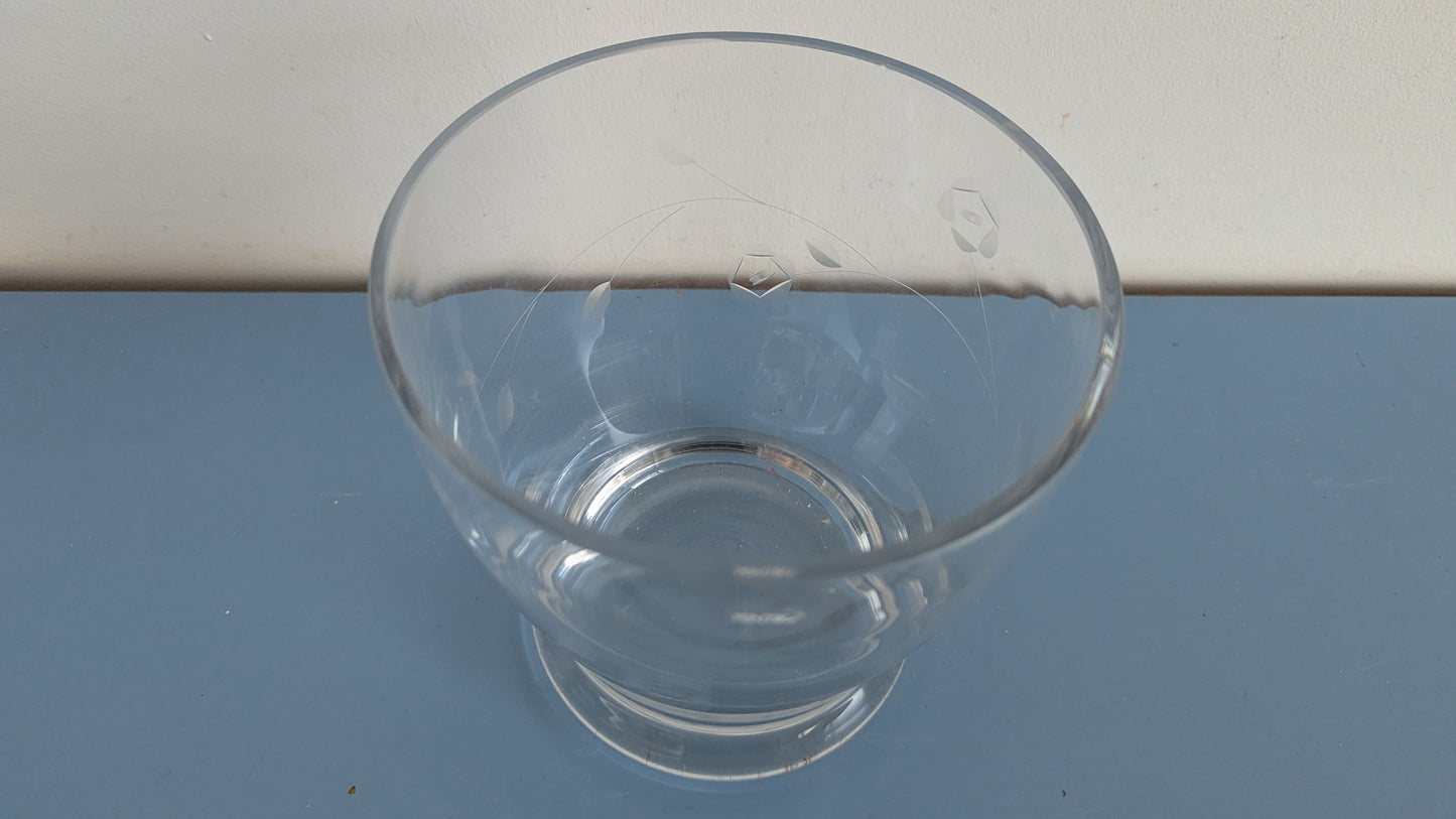 Pentik - Kukkakuvioinen Maljakko / Malja