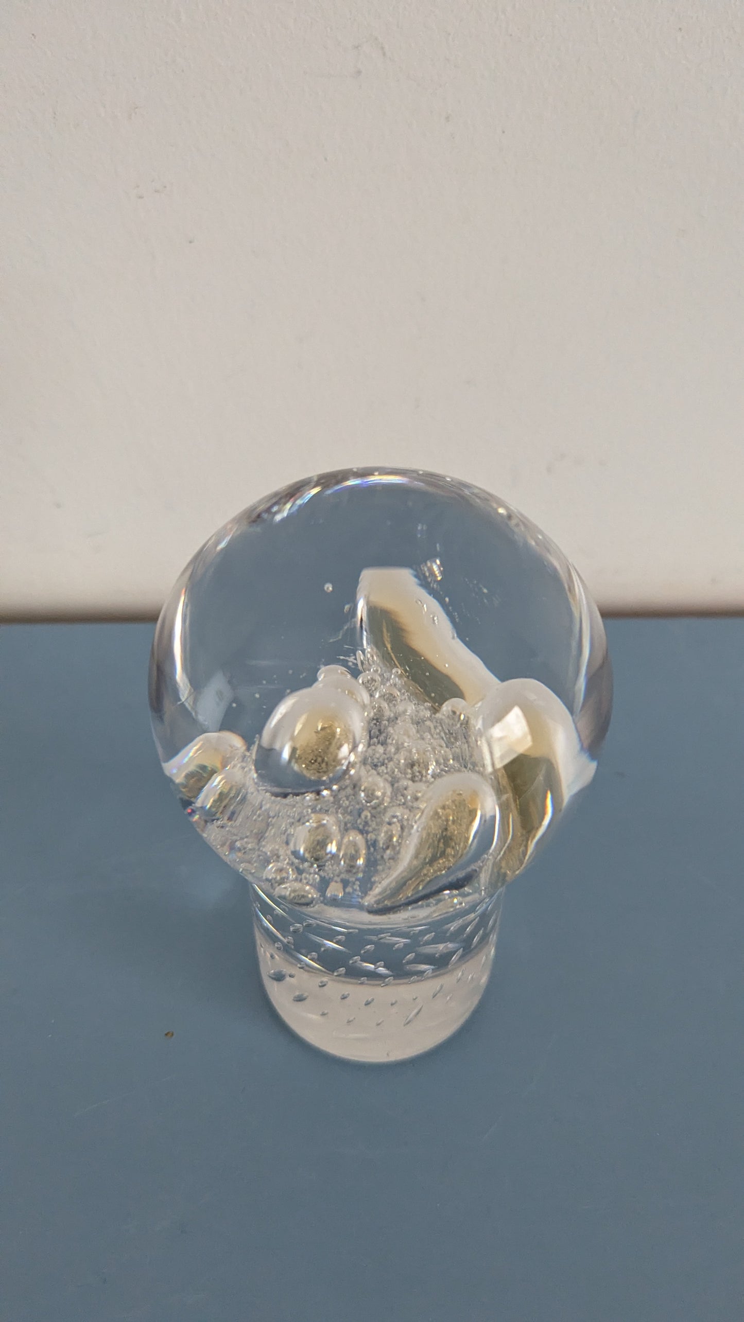 Kosta - 97067 Paperipaino / Taidelasiesine (Signeerattu, Göran Wärff)