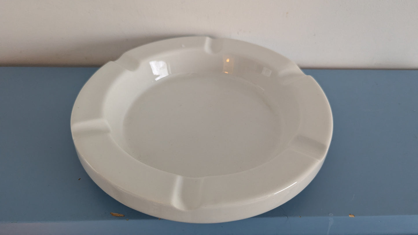 Arabia Iso HK-mallin Tuhkakuppi / Tuhka-astia (Paino: 1.7kg)