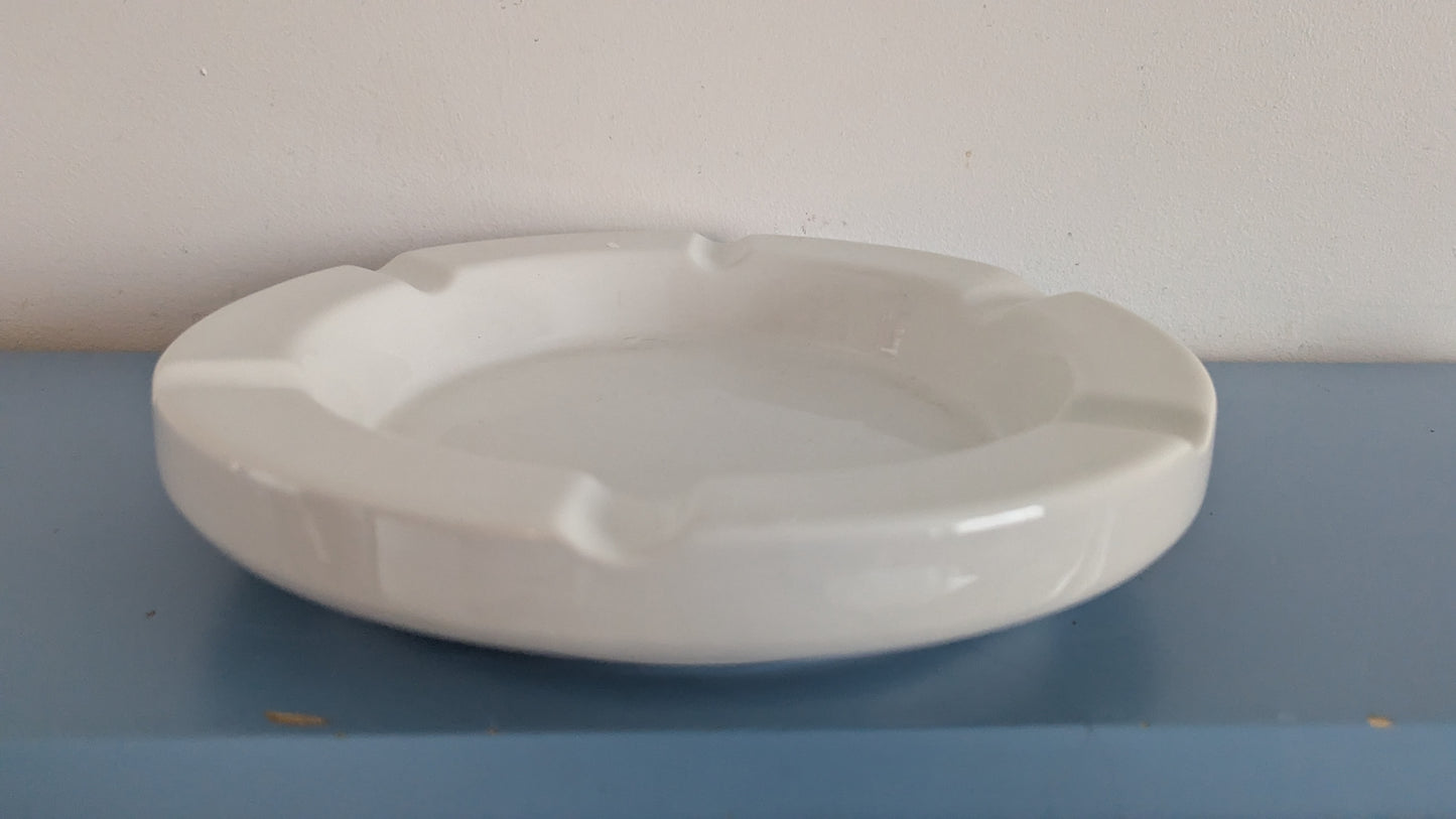 Arabia Iso HK-mallin Tuhkakuppi / Tuhka-astia (Paino: 1.7kg)