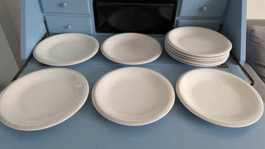 Arabia Kaisla Ruokalautanen (10kpl, 1956-1964, Raija Uosikkinen)