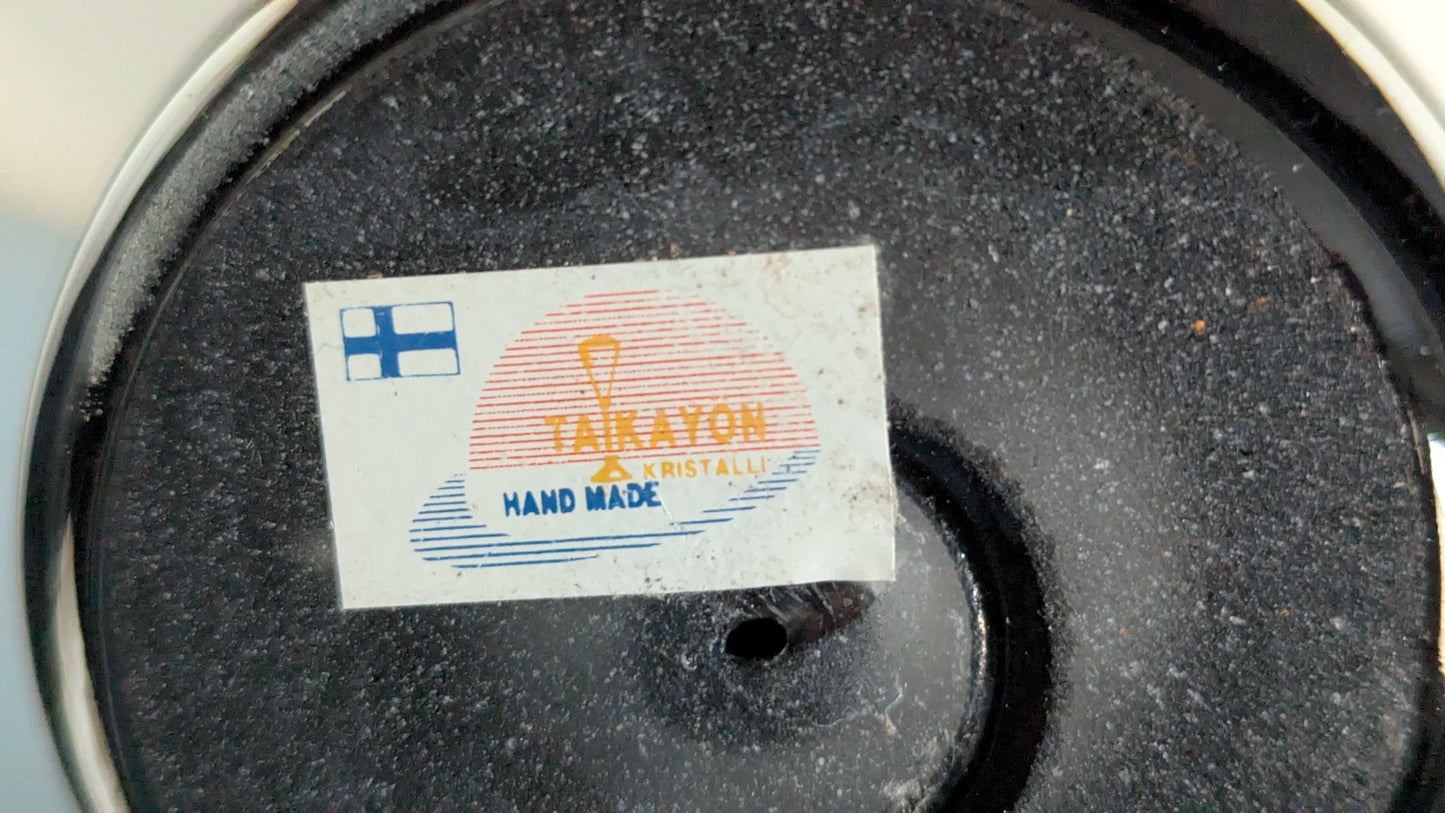 Taikayön Kristalli - Maljakko / Koiranluumaljakko