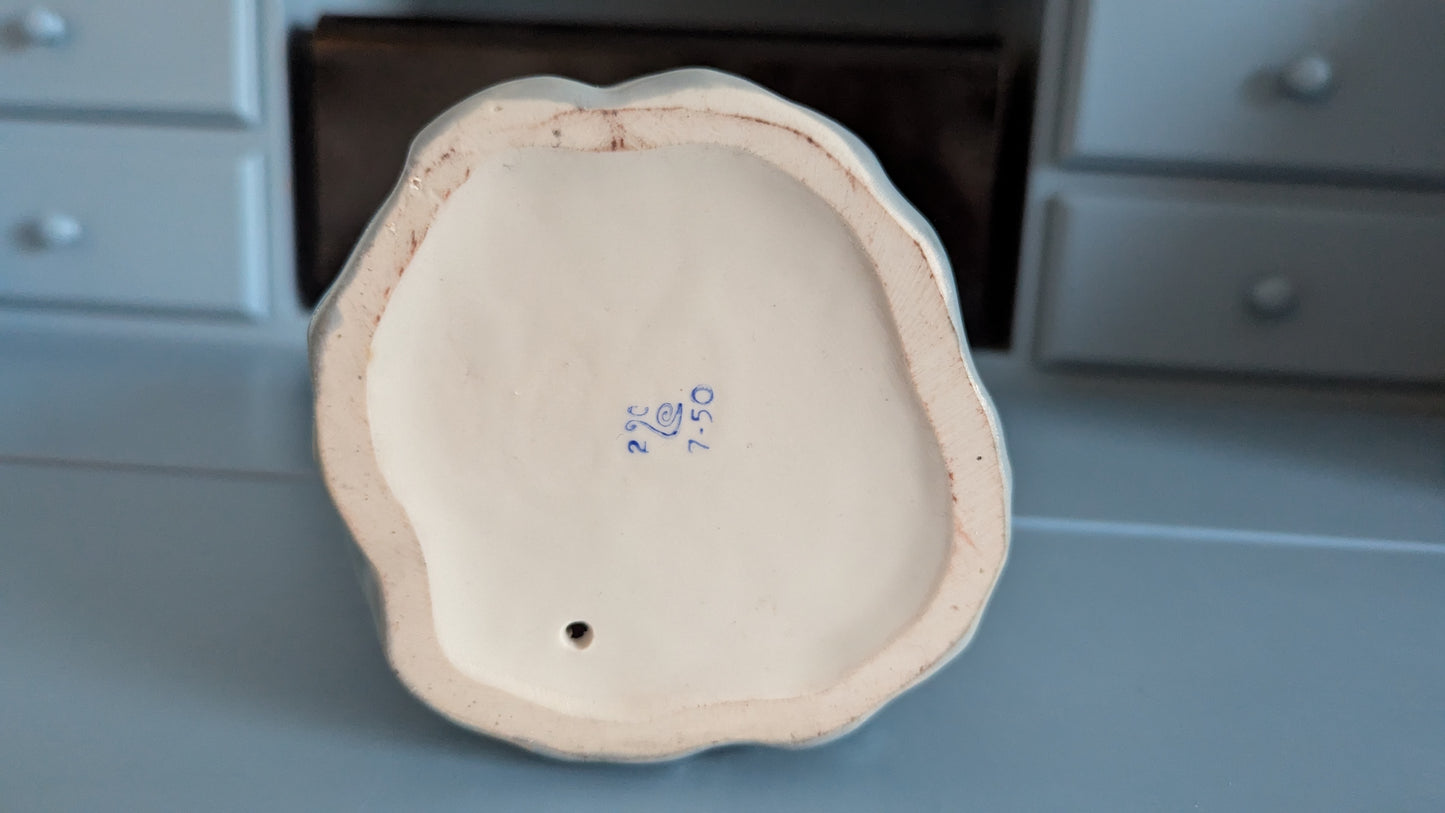 ZHK Polonne - Toukokuun Yö Patsas (1956, Oksana Leontyevna Zhnikrup)