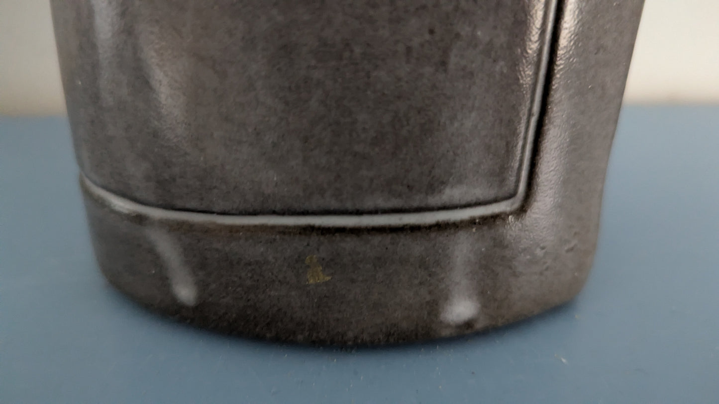 Uppsala-Ekeby - 6065 Viikinki Figuuri (ISO, 1960, Signeerattu, Taisto Kaasinen)