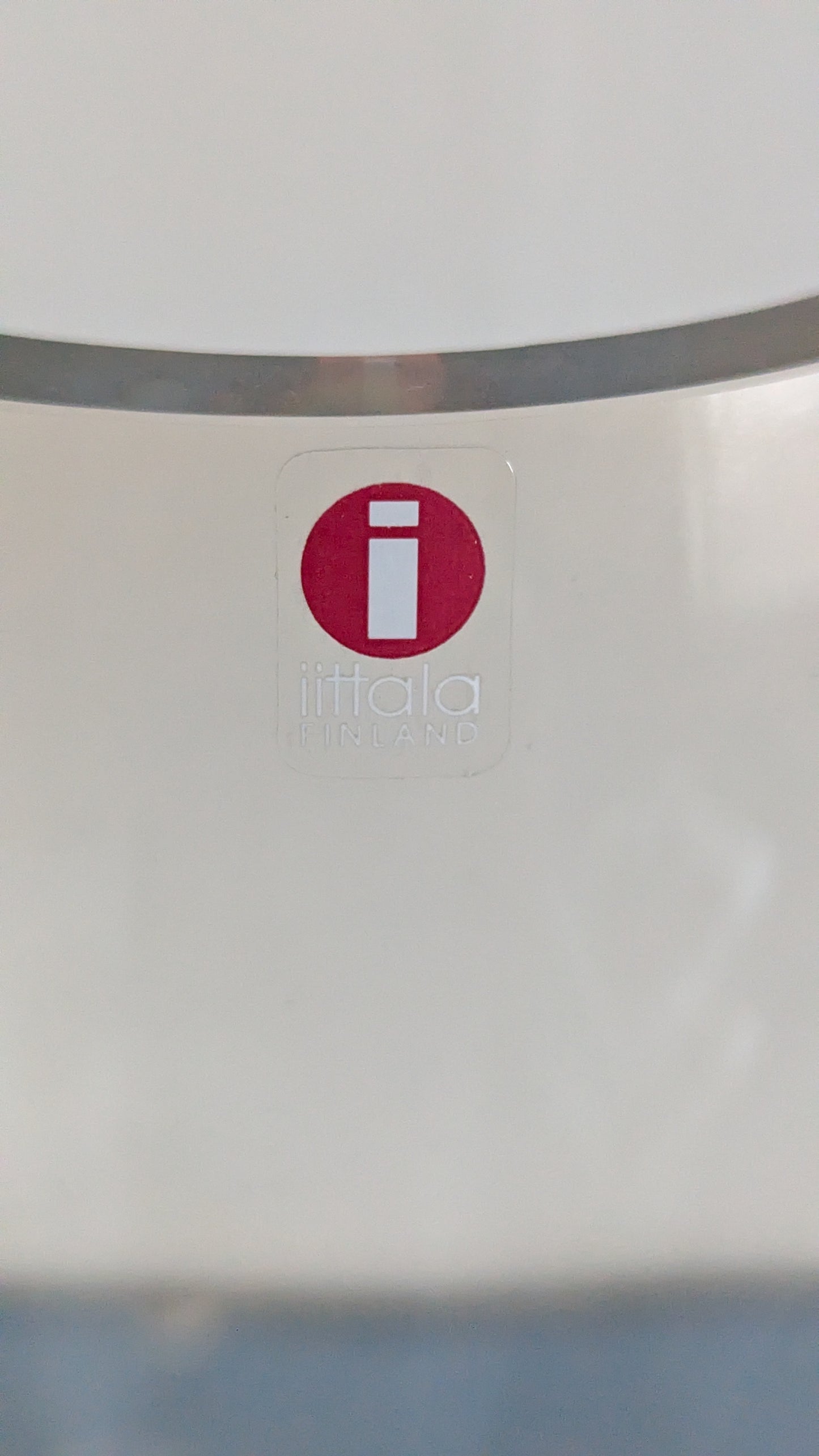 Iittala Leia Maljakko (1998, Tiina Nordström)