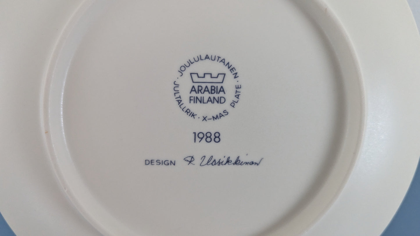 Arabia Joululautanen 1988 (Alkuperäisessä Paketissa, Raija Uosikkinen)